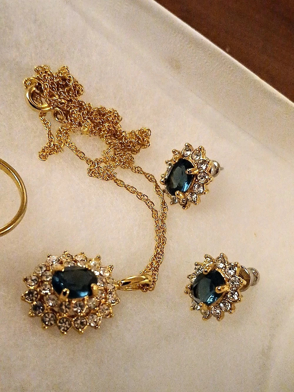 Vintage Blue Sapphire Rhinestone Gold Toned Set Earrings, Ring 5.5, Necklace